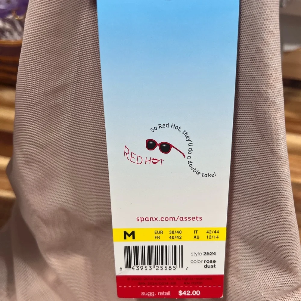 SPANX Assets Luxe & Lean Mid Thigh Shaper Shorts Rose Dust Pink M NWT Style 2524